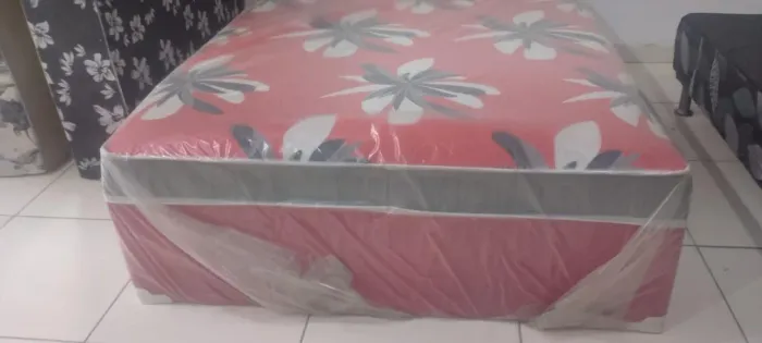 Cama box casal espuma nova - Entrega grátis
