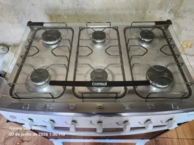 Fogão Consul 6 bocas Branco com botões removíveis, mesa inox e vidro duplo forno perfeito.