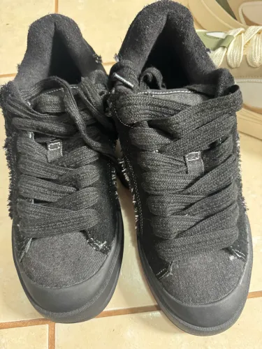 Tenis zara