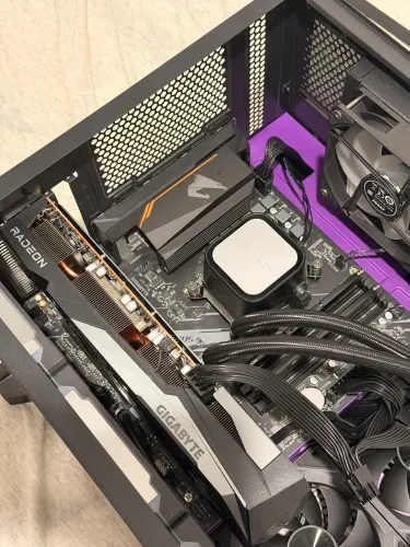 PC Gamer Ryzen 7 5700x X RX7600