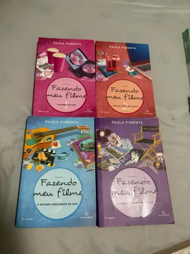 Livros coleção : Paula Pimenta