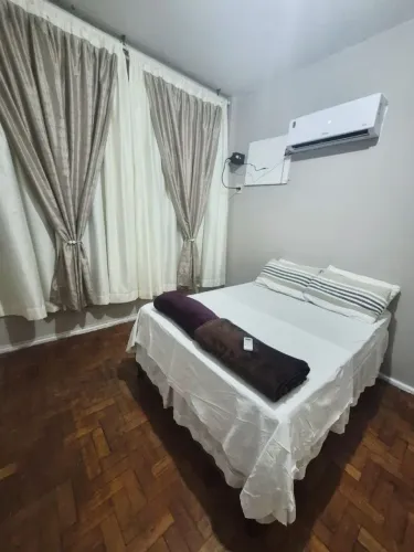 Vendo apto qto/sala no Centro de Vitória 