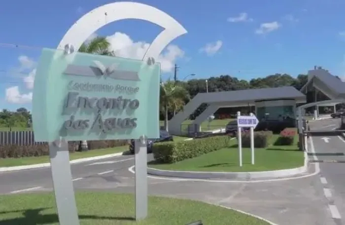 Excelente terreno á venda, 4.000m2 com fundo para lagoa. Condomínio Parque Encontro das Ág