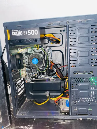 gabinete de pc completo funcionando 