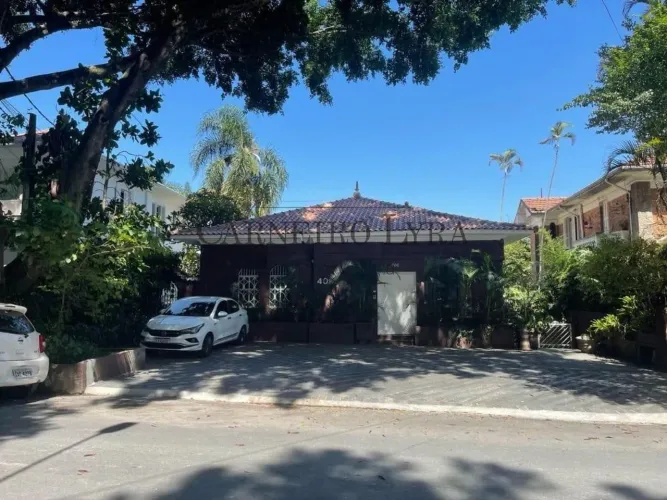 Excelente casa comercial para venda ou aluguel em Higienópolis