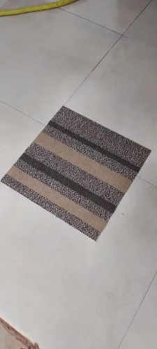 Tapete modulado 50x50 colável