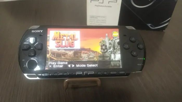 PSP 3010 em raro estado de conservação