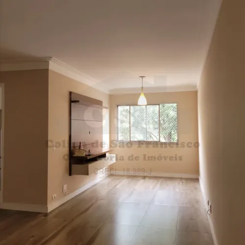 Aluguel de Apartamento de 3 Quartos em Condomínio no Jaguaré - São Paulo-SP: 2 salas, 2 ba