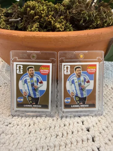 Lionel Messi - 2 Figurinhas Raras Panini Extra Sticker | Colecionador