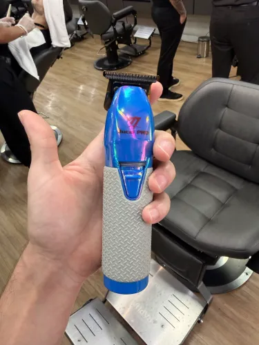 Máquina de Acabamento