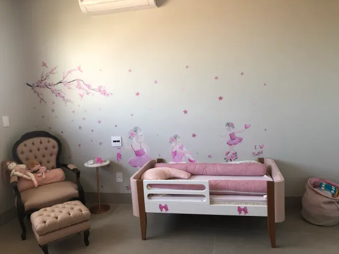 Berço/ cama
