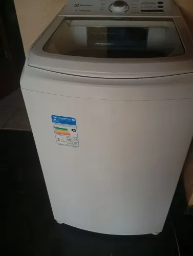 Máquina de Lavar Electrolux 14 kg nova