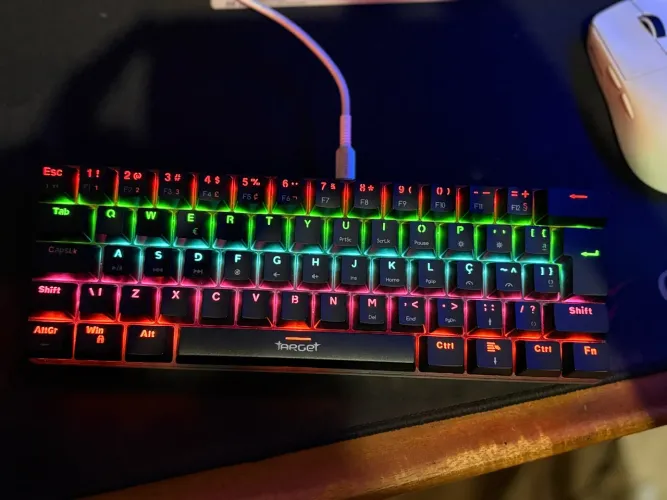 Teclado Mecânico TGT Sherman 60% Switch Azul RGB Rainbow - Conservado/pouco usado