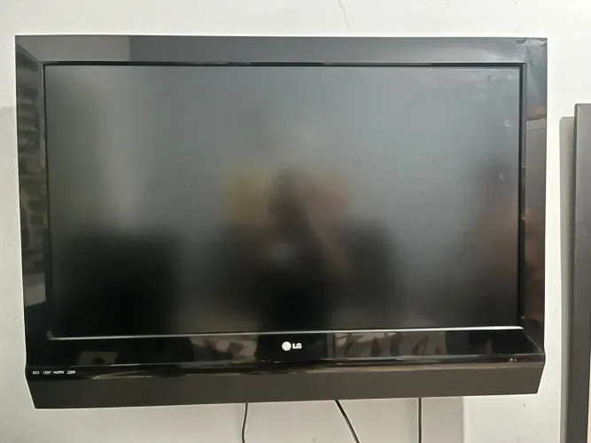 Televisão LG 42 polegadas