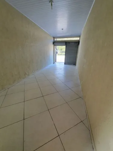 Vendo ou Troco Loja Comercial com Kitnet e Terreno na Rj116 de frente ao Posto de Gasolina