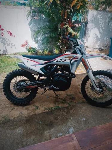 MXF 270, ano (2024) ..