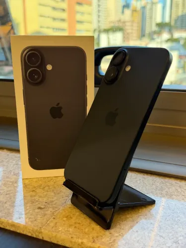 iPhone 16 256GB Black - SEMINOVO - LOJA FÍSICA