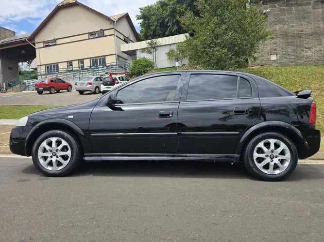Chevrolet Astra 2.0 8V/ CD 2.0 8V Hatchback 5P MEC 2003