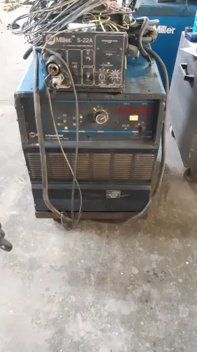 Máquina de solda mig Miller Deltaweld