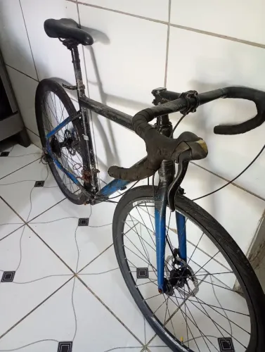 BICICLETA GRAVEL SHOW ARO 700