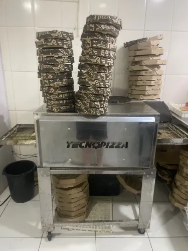 Forno de esteira