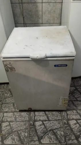Freezer horizontal Metalfrio 1 porta