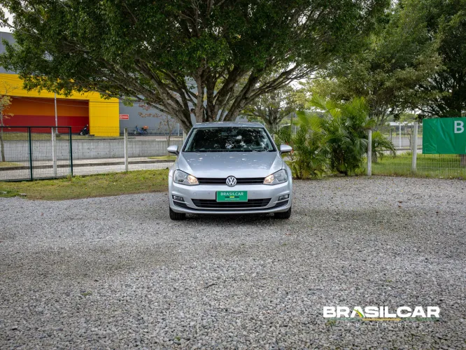 Volkswagen Golf Comfortline 1.4 TSI 140cv Aut. 2014