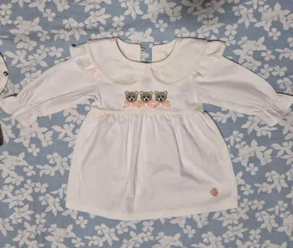 Vestido de Bebê Tamanho P marca Amada