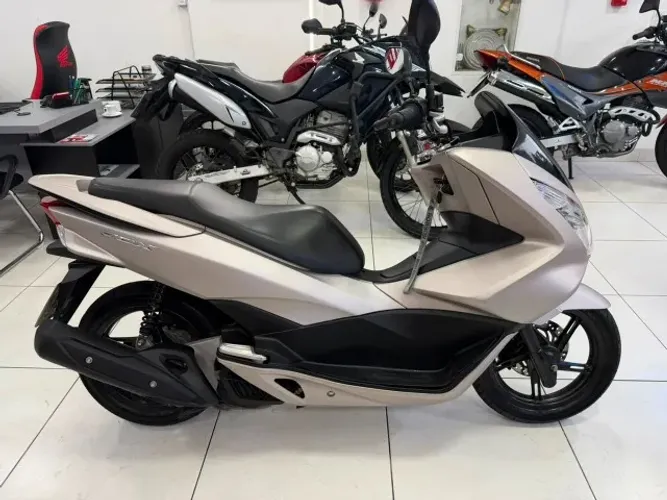 PCX 150 CBS 