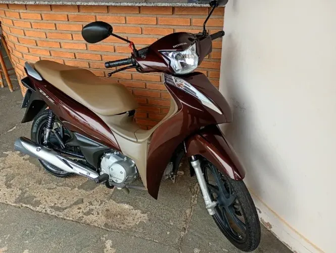 Honda Biz 125 2021 C/ Apenas 4.307 KM