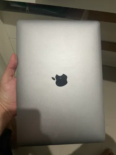 MacBook