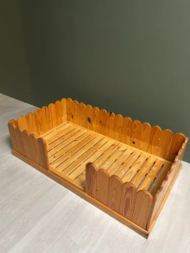 Cama montessoriana