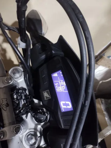 BROS 160 aceita troca