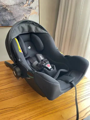 Bebê conforto Joie i-snug 2