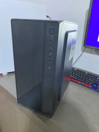CPu empresarial Intel core i7 3.8Ghz 8GB Ssd NVMe 256gb win 11