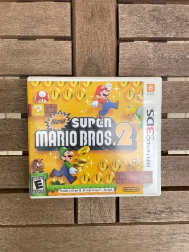 Jogo Nintendo 3ds - New Super Mario Bross 2 (usado - como novo)