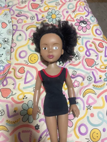Boneca Karin do rouge (cabelo precisa arrumar)
