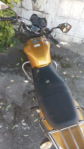 Vende-se cg150 completa partida elétrica e freio a disco rodas pé de galinha da 160 