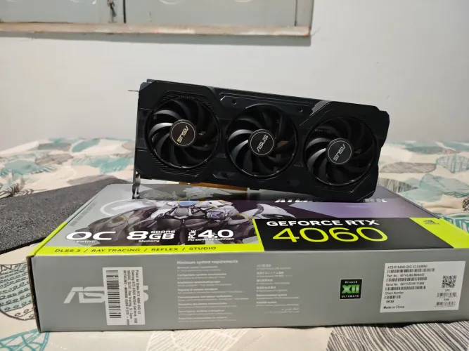 Placa de vídeo Rtx 4060 8GB ASUS