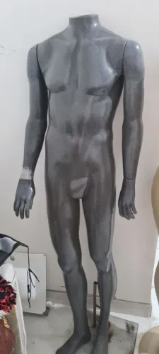 Manequim masculino