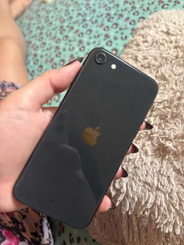 iPhone SE 2º geração, novo usado, 64 gb ,bateria 100%