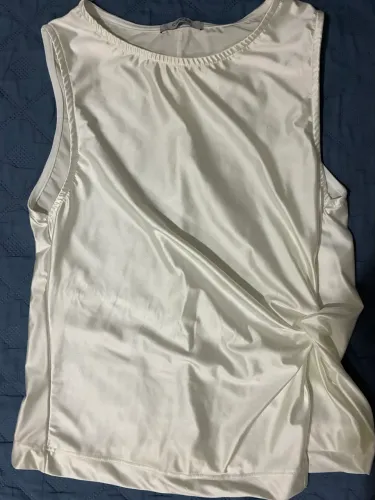 Blusa acetinada Branca P