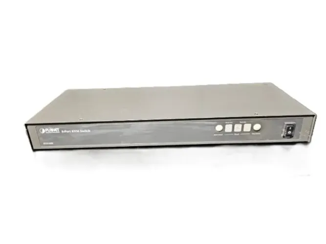 Switch Kvm Planet 8 Portas Cascateável + 12 Cabos + 2 Fontes (Usado)