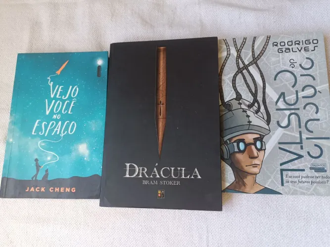 kit Livros Oráculo de cristal, drácula e vejo você no espaço