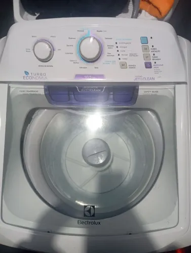 Maquina de lavar 10,5kg Eletrolux turbo economia 