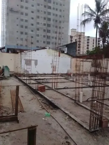 PEDREIRO