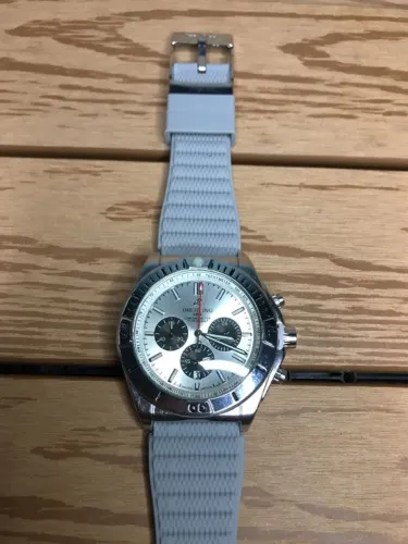 relógio breitling cinza