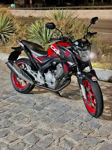 Twister 250f CBS ano 2020