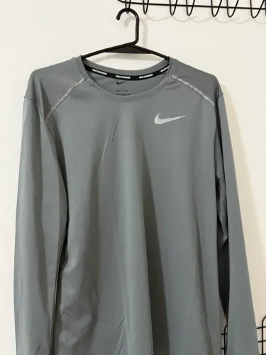 Camiseta manga longa nike