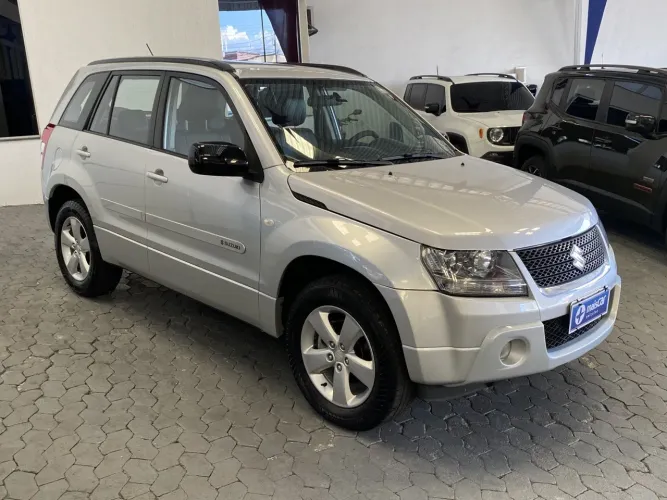 Suzuki Grand Vitara 2.0 16V 4x2/4x4 5P Mec. 2012